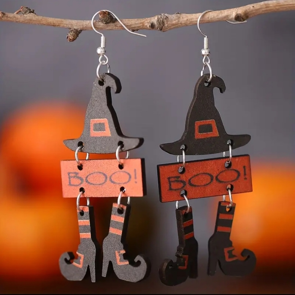 ONE set of Fall pumpkin latte ghost earrings please message me with choi…